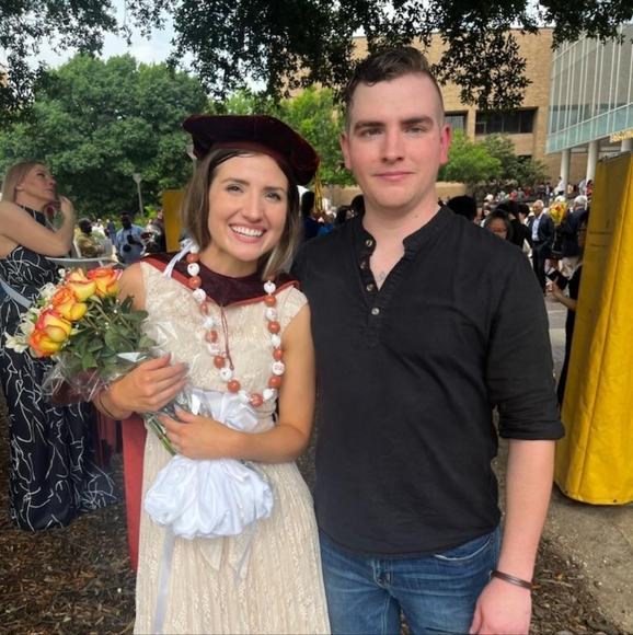 Meet your Posher, April - Picture 4 of 9